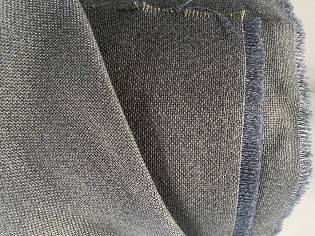 Kvadrat Ginger 2 172 beige lila