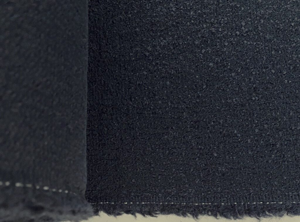 De Ploeg Lumina 13/44 donkerblauw bouclé