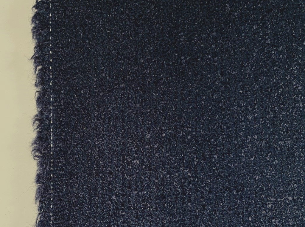 De Ploeg Lumina 13/44 donkerblauw bouclé