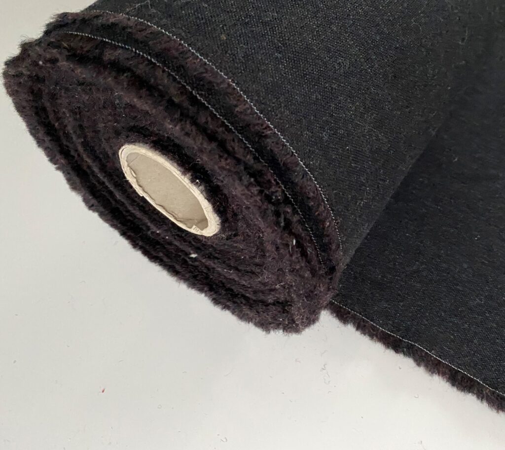 Kvadrat Remix 3 393 antraciet bruin