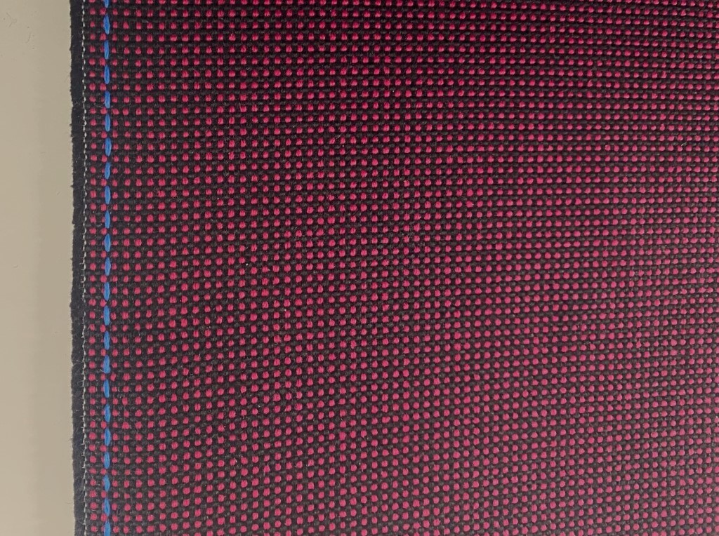 Kvadrat Pro fuchsia roze zwart geblokt