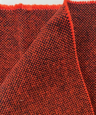 Kvadrat Hallingdal 65 596 oranje zwart