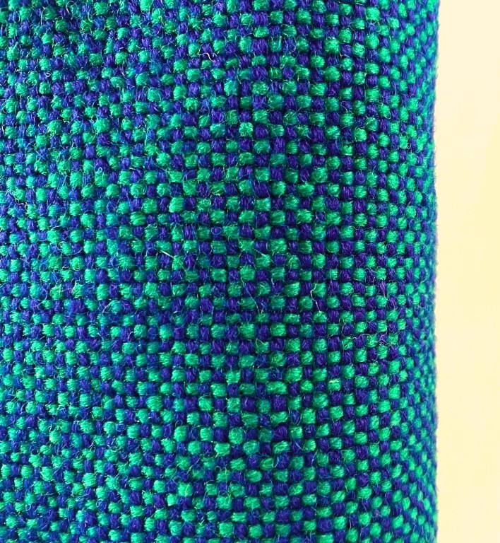 Kvadrat Hallingdal 65 883 groen koningsblauw