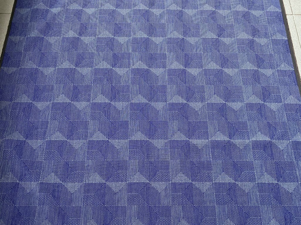 Kvadrat Crystal Field 753 blauw grijs patroon