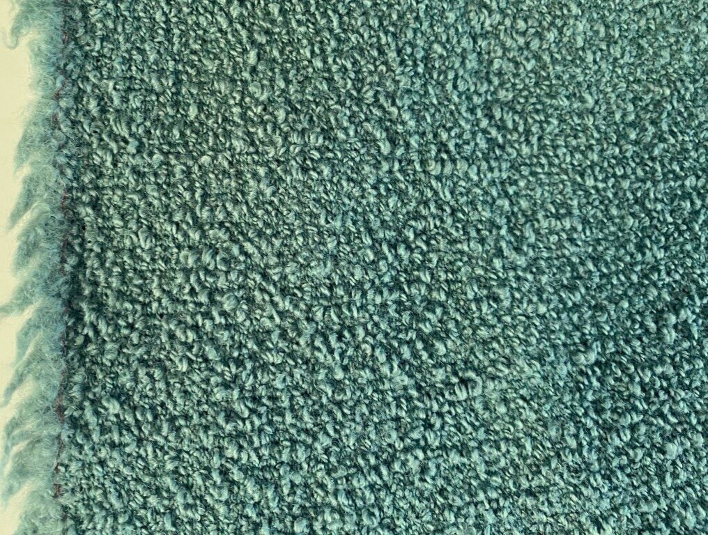 Bute Tiree 8461 groen bouclé