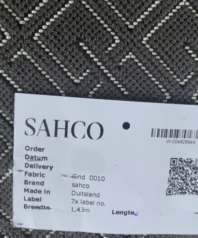 Kvadrat Sahco Grid 0010 grijs roomwit geometrisch patroon