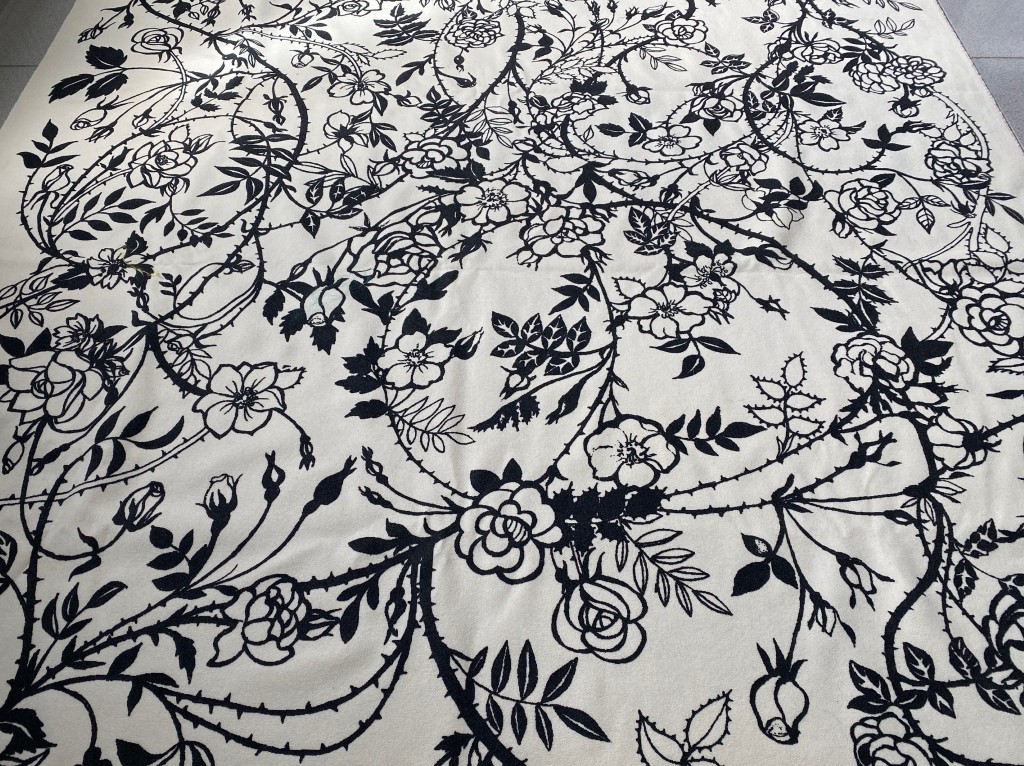 Prince Tord Boontje Kvadrat Divina Melange creme zwart