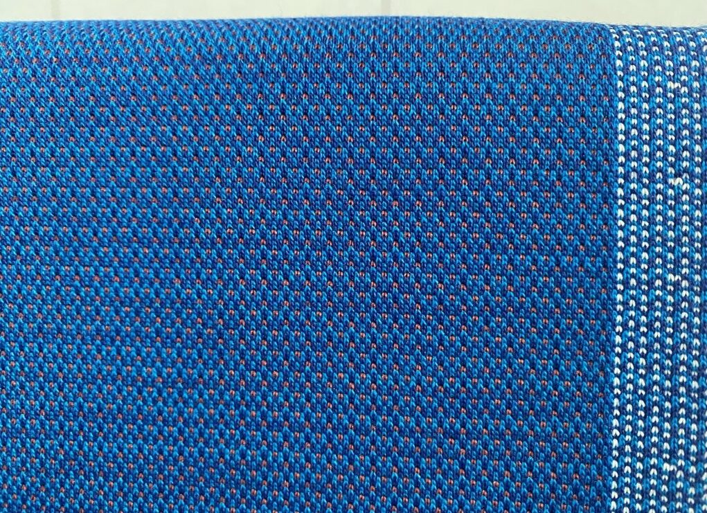 BYBORRE Tim 159 Blue blauw rozebruin