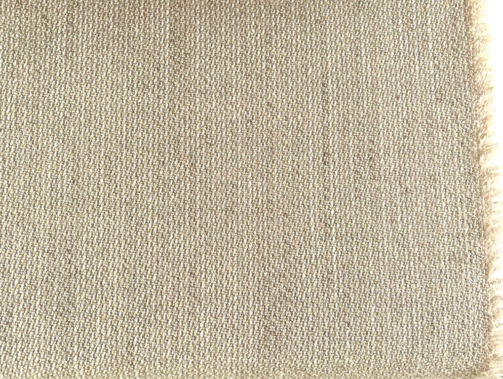 Kvadrat Clara 2 248 beige
