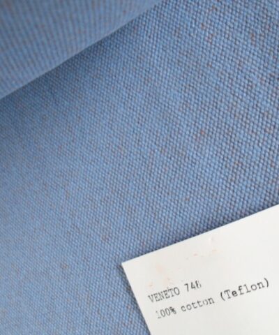 Kvadrat Veneto 2 748 lavendel blauw