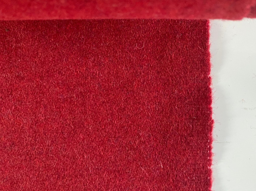 Textaafoam Facet rood 2011