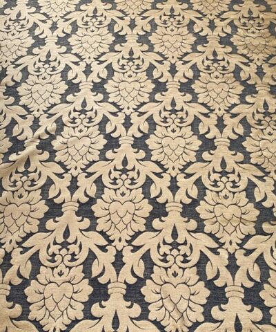 Barok patroon meubelstof camel op zwart
