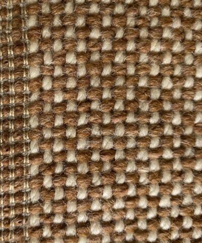 Grof geweven meubelstof camel creme