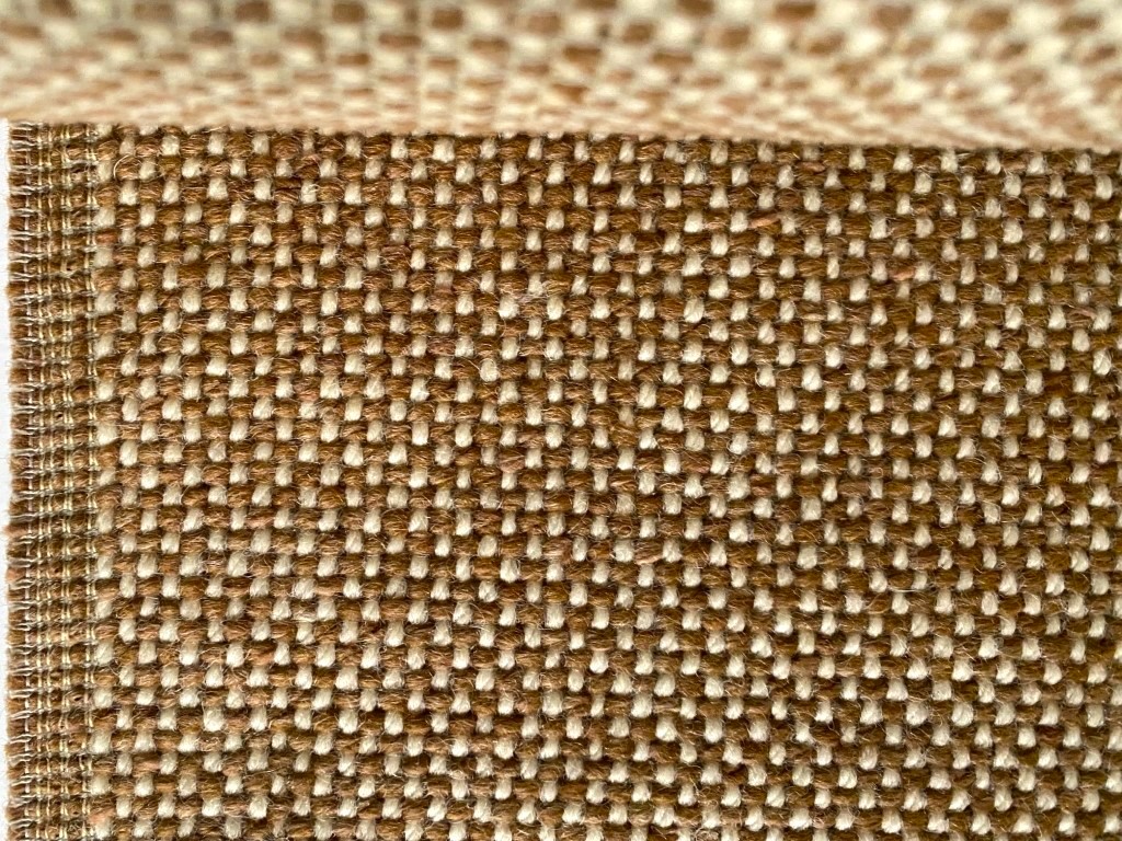 Grof geweven meubelstof camel creme