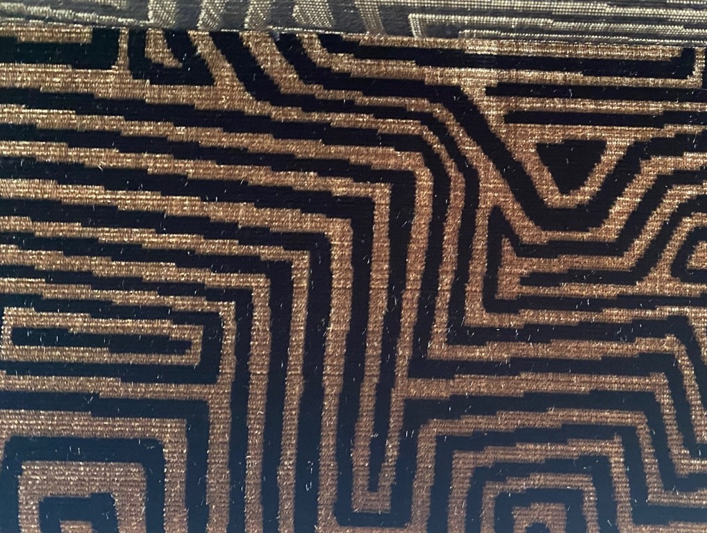 Dedar Milano Jamu Jungle Pantera 001 velours zwart goud