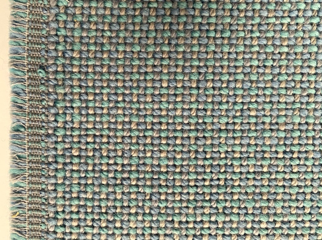 meubelstof pastelblauw pastelgroen beige