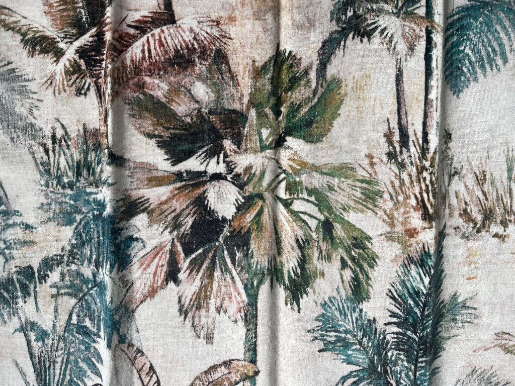 Romo Japura Velvet Amazonite patroon jungle