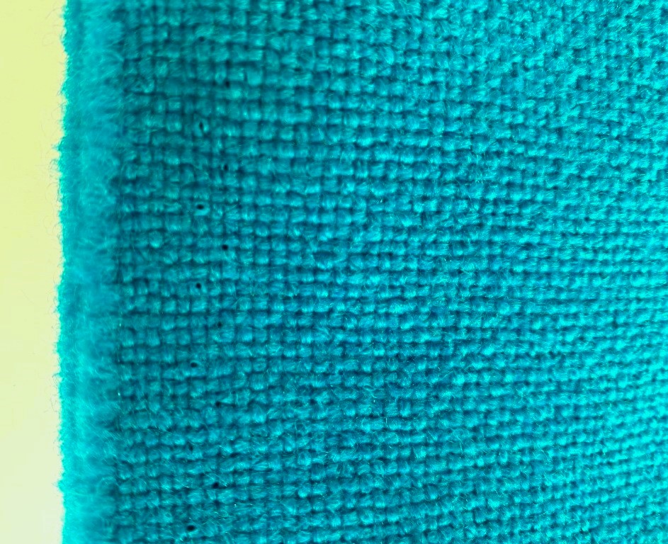 Kvadrat Hallingdal 65 850 turquoise blauw