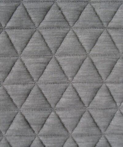 Kvadrat Febrik Triangle 0232 bruingrijs creme