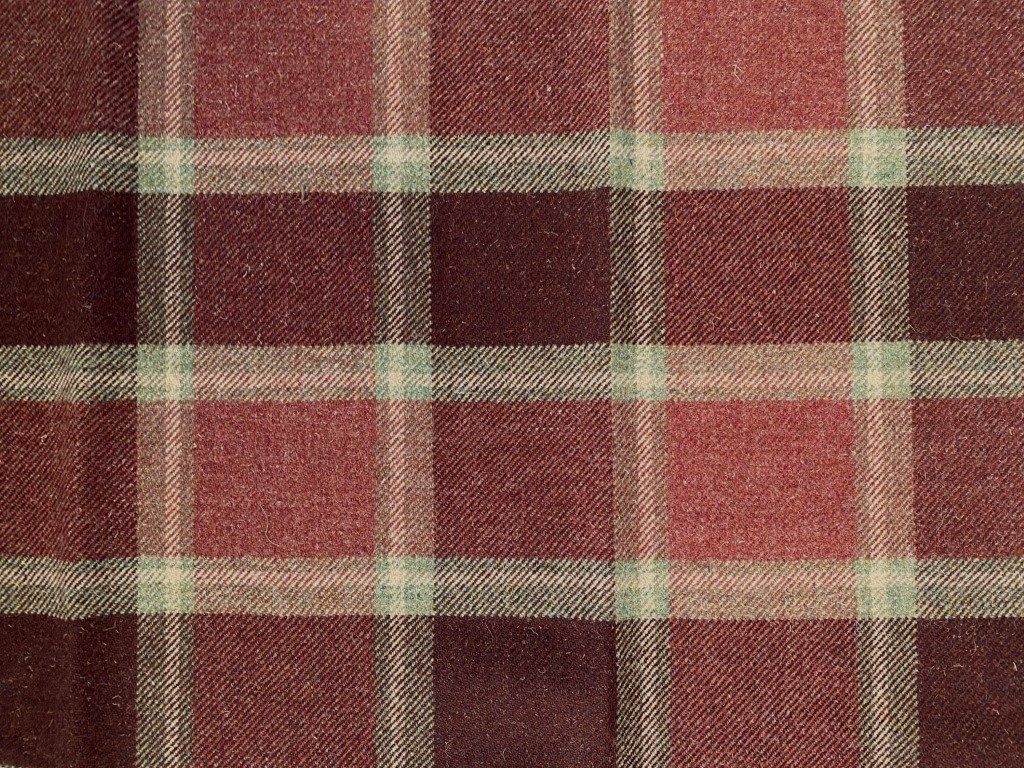 Anta Dunvegan rood roze groen ruit patroon