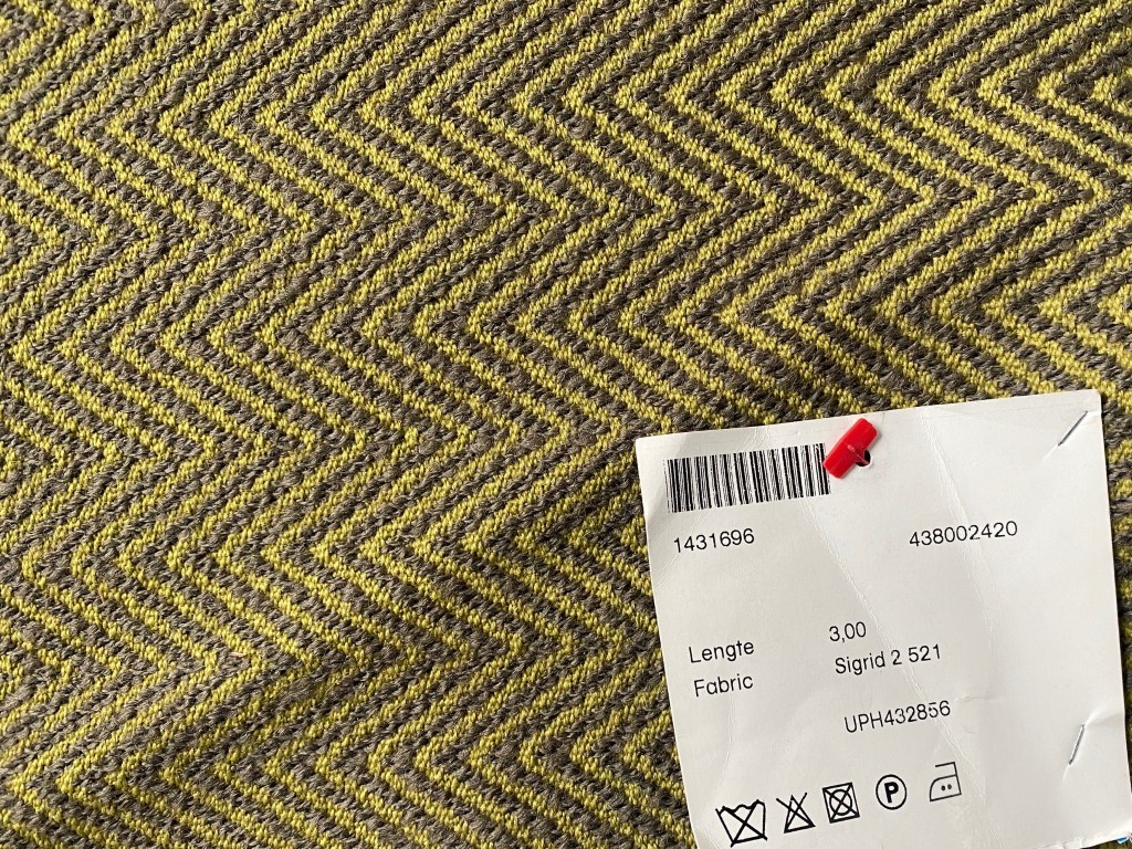 Kvadrat Sigrid 2 521 geel grijs