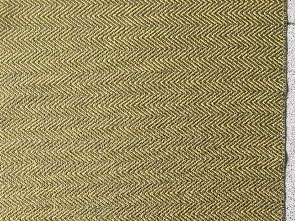 Kvadrat Sigrid 2 521 geel grijs