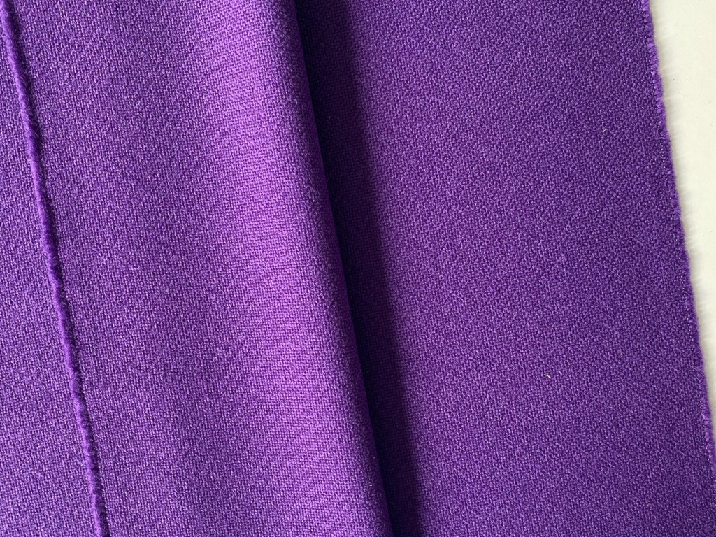 Kvadrat Hallingdal 65 702 paars