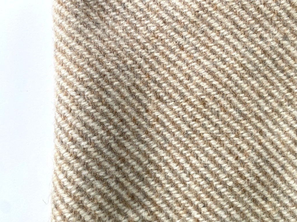 meubelstof diagonaal creme lichtbruin