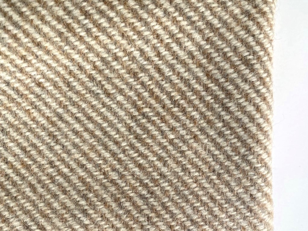 meubelstof diagonaal creme lichtbruin