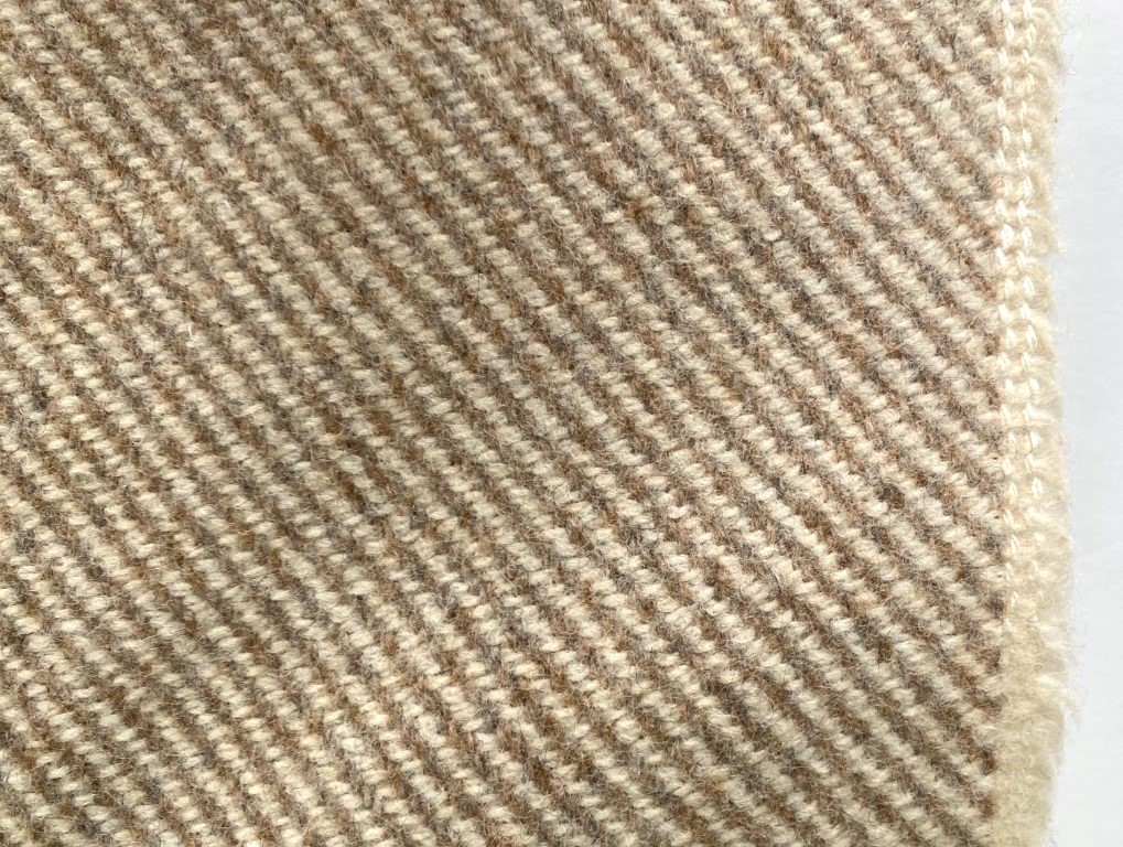 meubelstof diagonaal creme lichtbruin