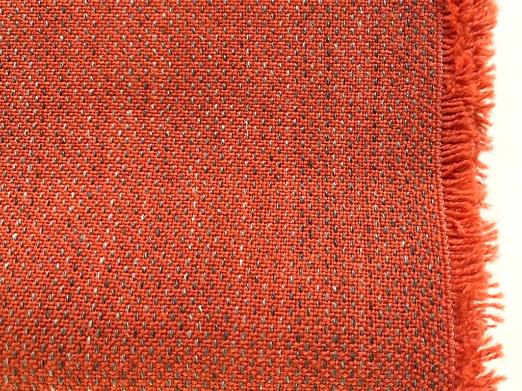 Kvadrat Clara 2 548 oranje grijs