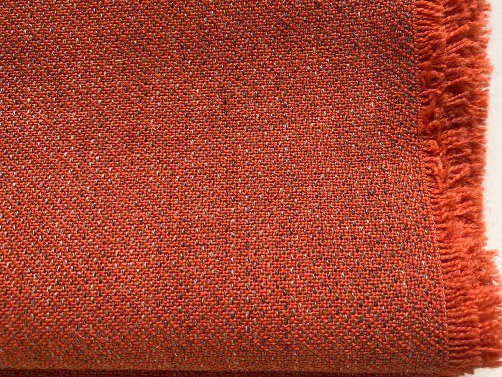 Kvadrat Clara 2 548 oranje grijs