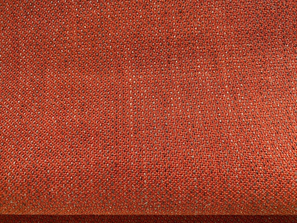 Kvadrat Clara 2 548 oranje grijs