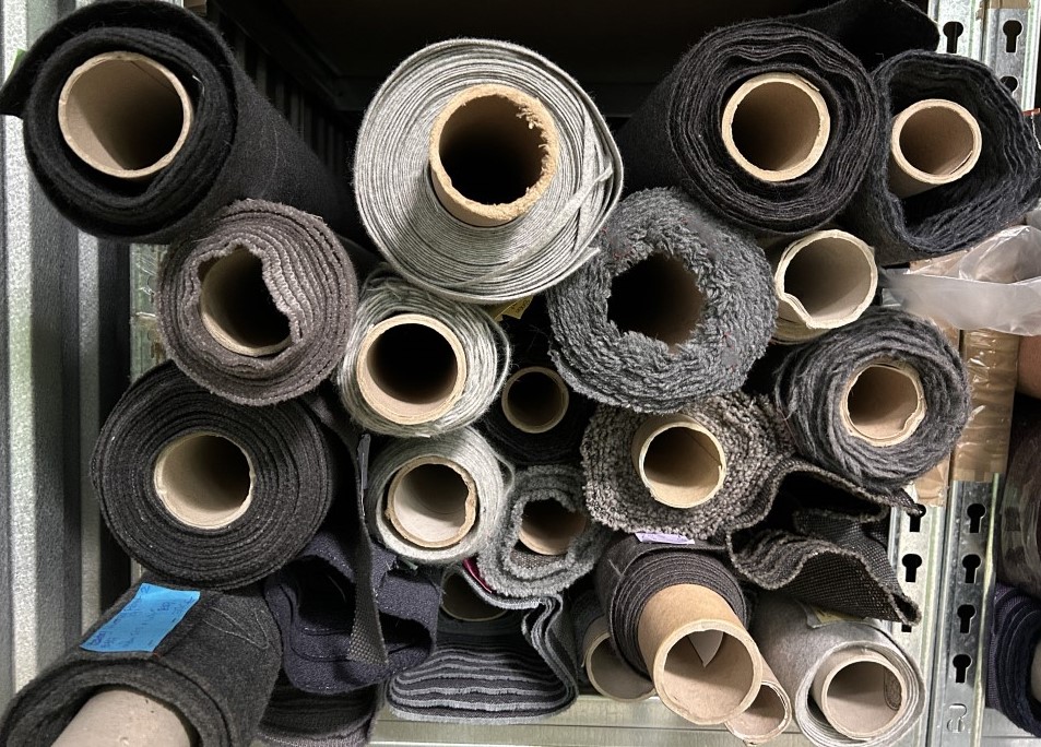 meubelstoffen winkel houten