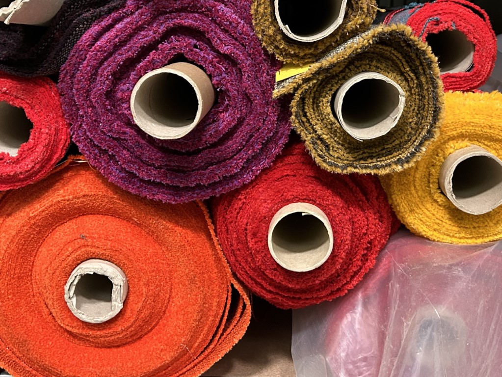 meubelstoffen winkel laren