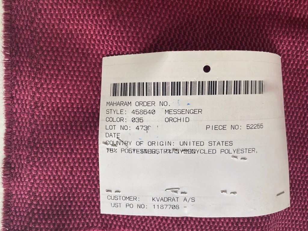 Maharam Messenger 035 Orchid aubergine roze