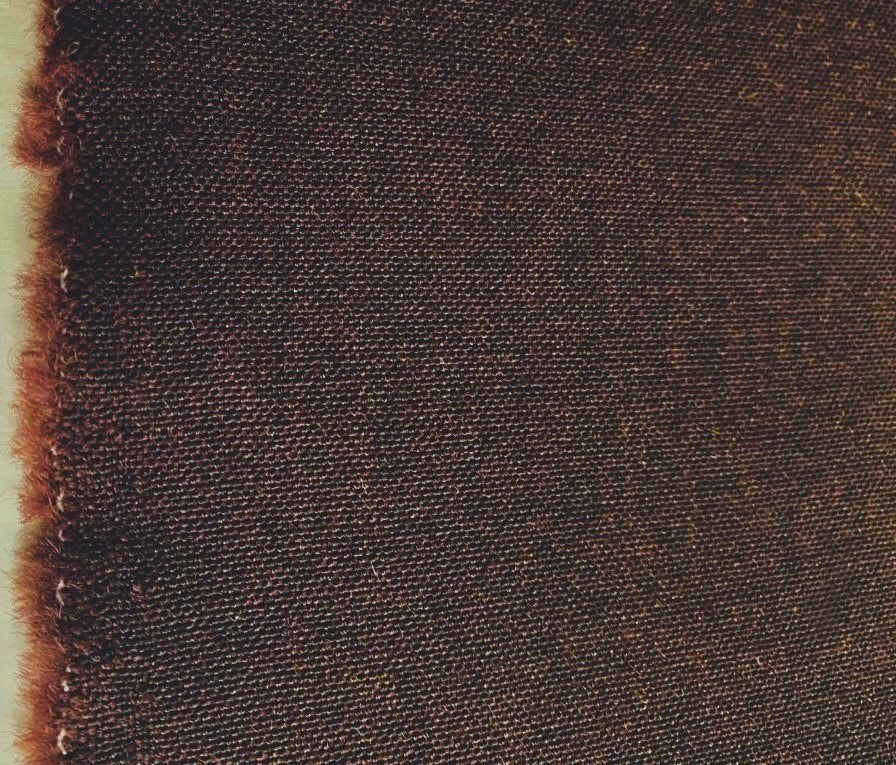 Kvadrat Remix 3 373 roodbruin zwart