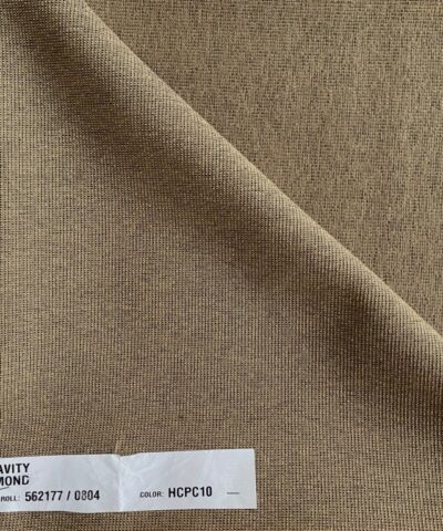 Camira Gravity CPC10 Almond bruin