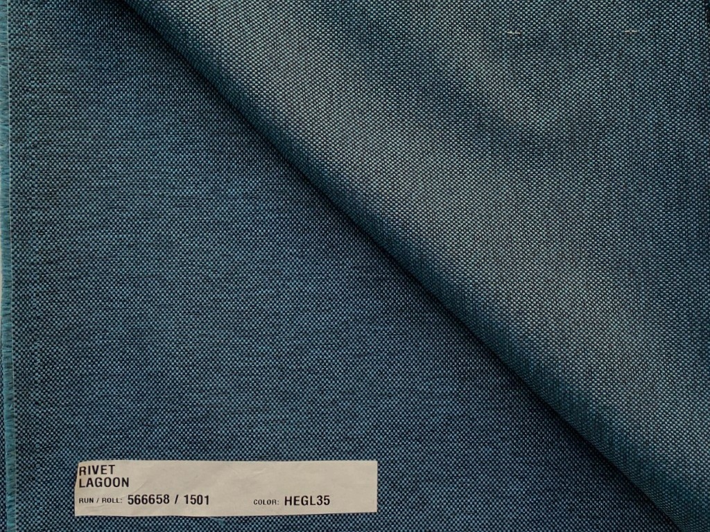 Camira Rivet EGL 35 Lagoon blauw zwart