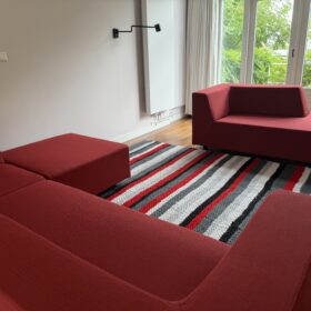 Zelf een bank bekleden