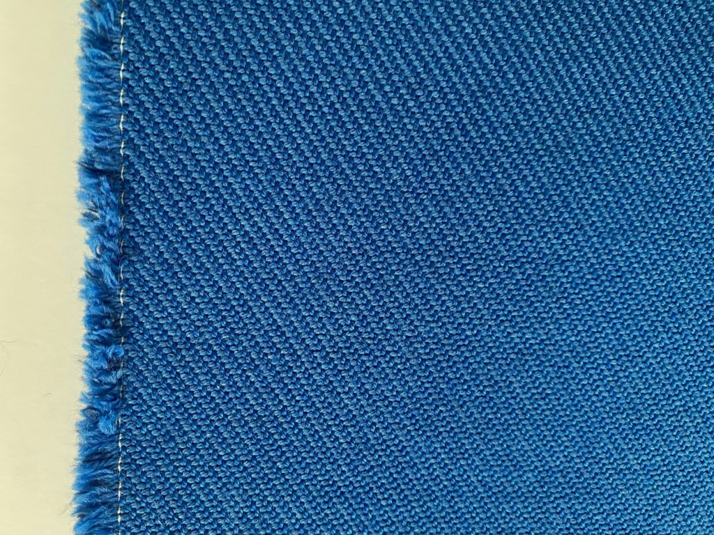 Kvadrat Twill Weave 750 fel blauw